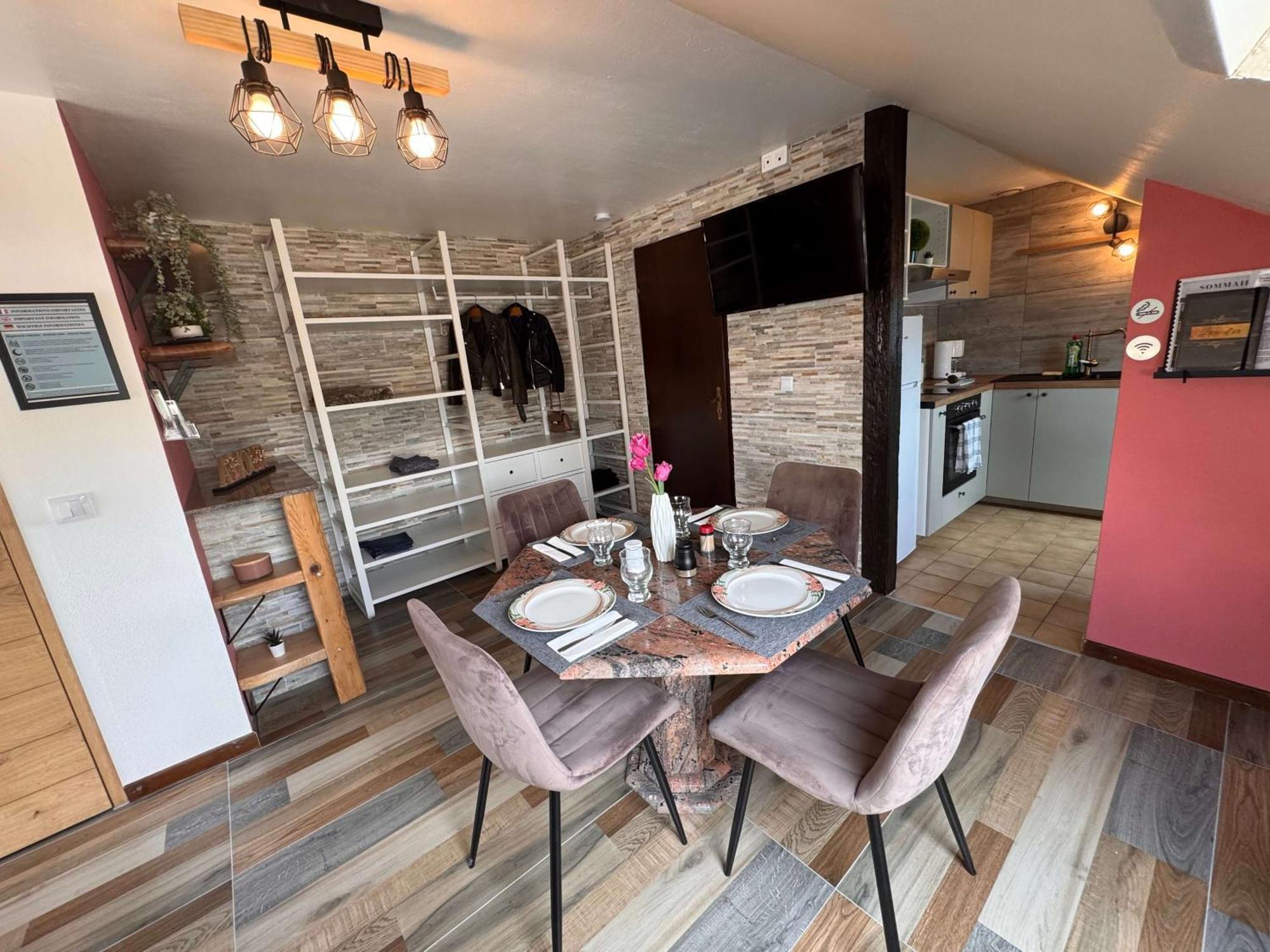 Private & Comfortable Apartments Puttelange-aux-Lacs Dış mekan fotoğraf